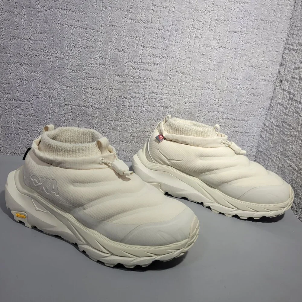 Hoka One One Kaha 2 Frost Moc GTX Womens Size US 8.5B Oat Milk Sesame Shoes